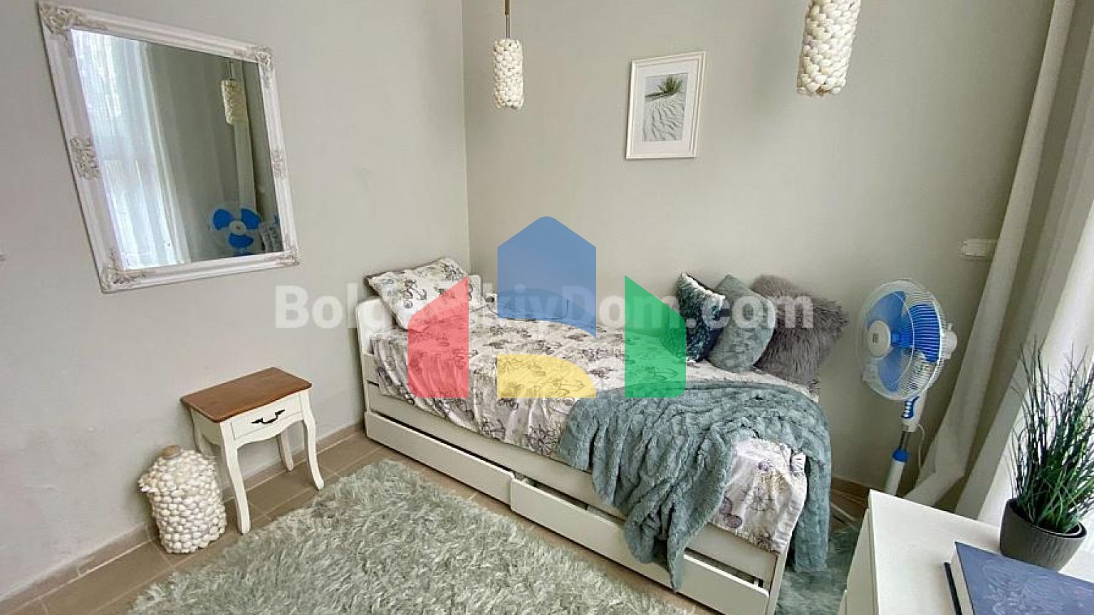 Четырехкомнатная квартира в Сан Гейт