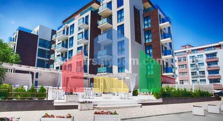 Четырехкомнатная квартира в Сан Гейт