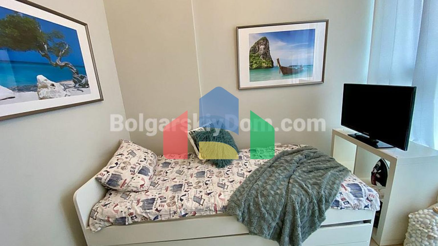 Четырехкомнатная квартира в Сан Гейт