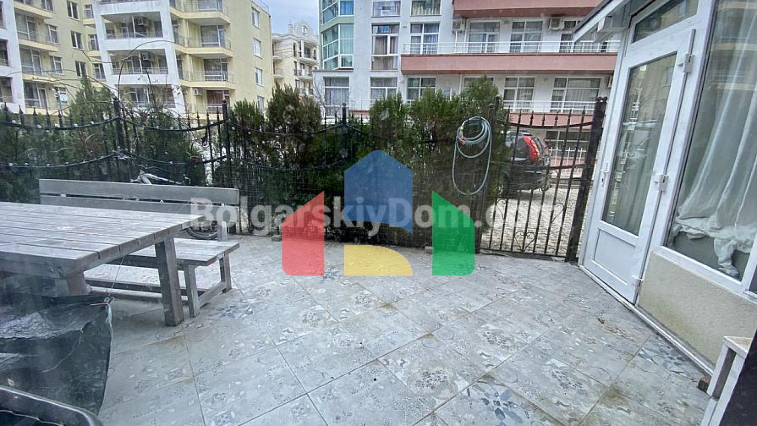 Четырехкомнатная квартира в Сан Гейт