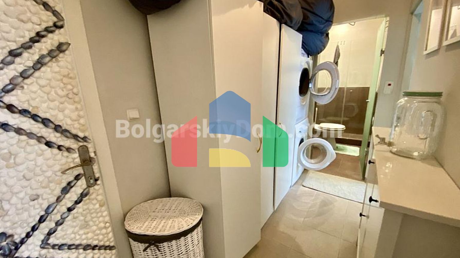 Четырехкомнатная квартира в Сан Гейт