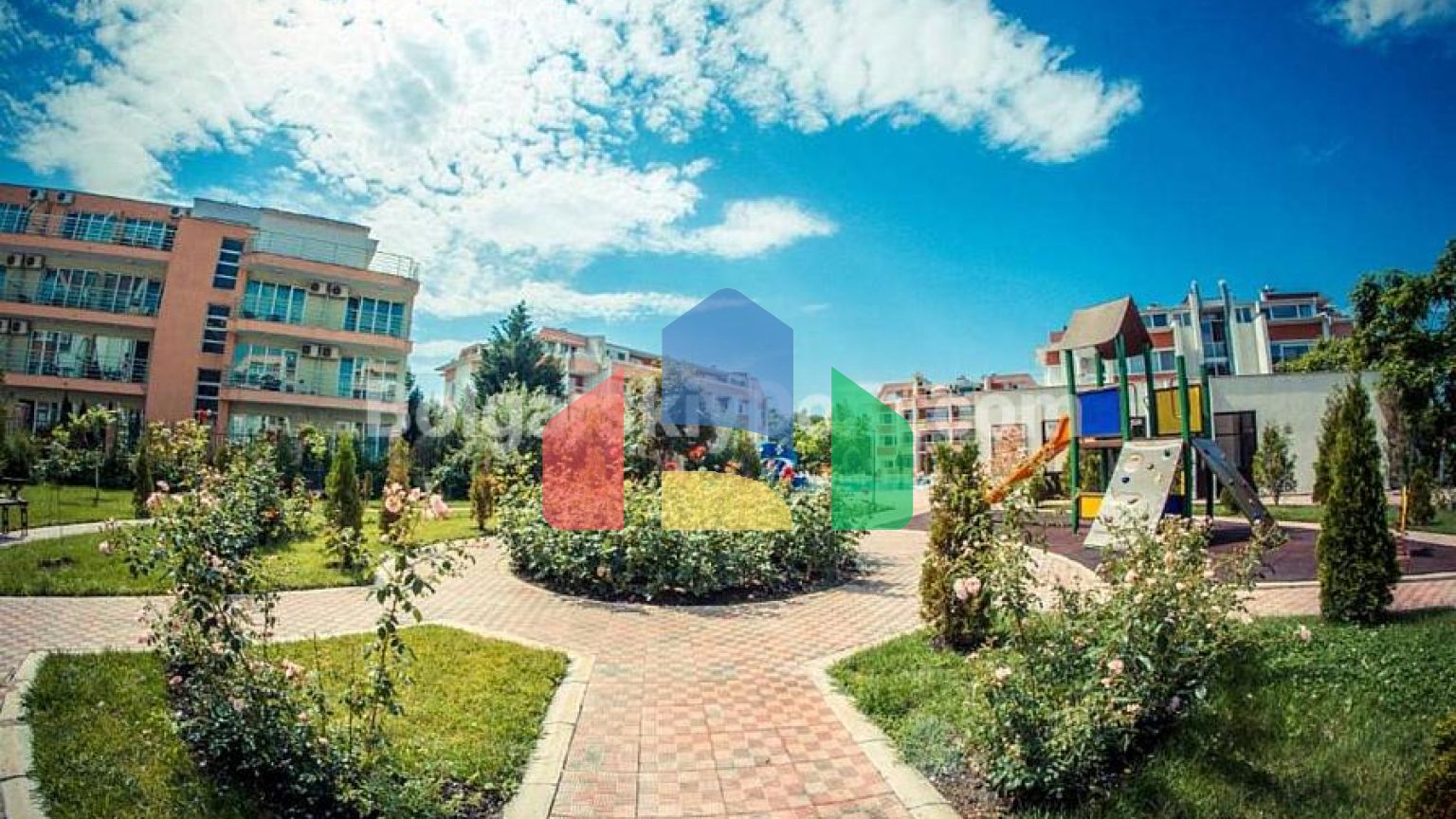 Трехкомнатная квартира в Санни Форт