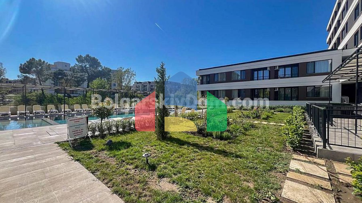 Трикімнатна квартира в Доменіко