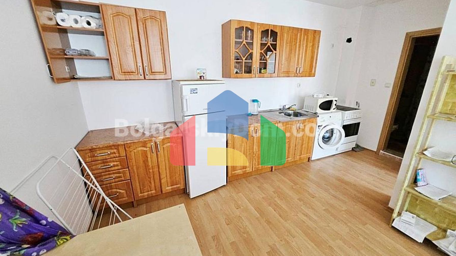 Двухкомнатная квартира в Санни Дей 6