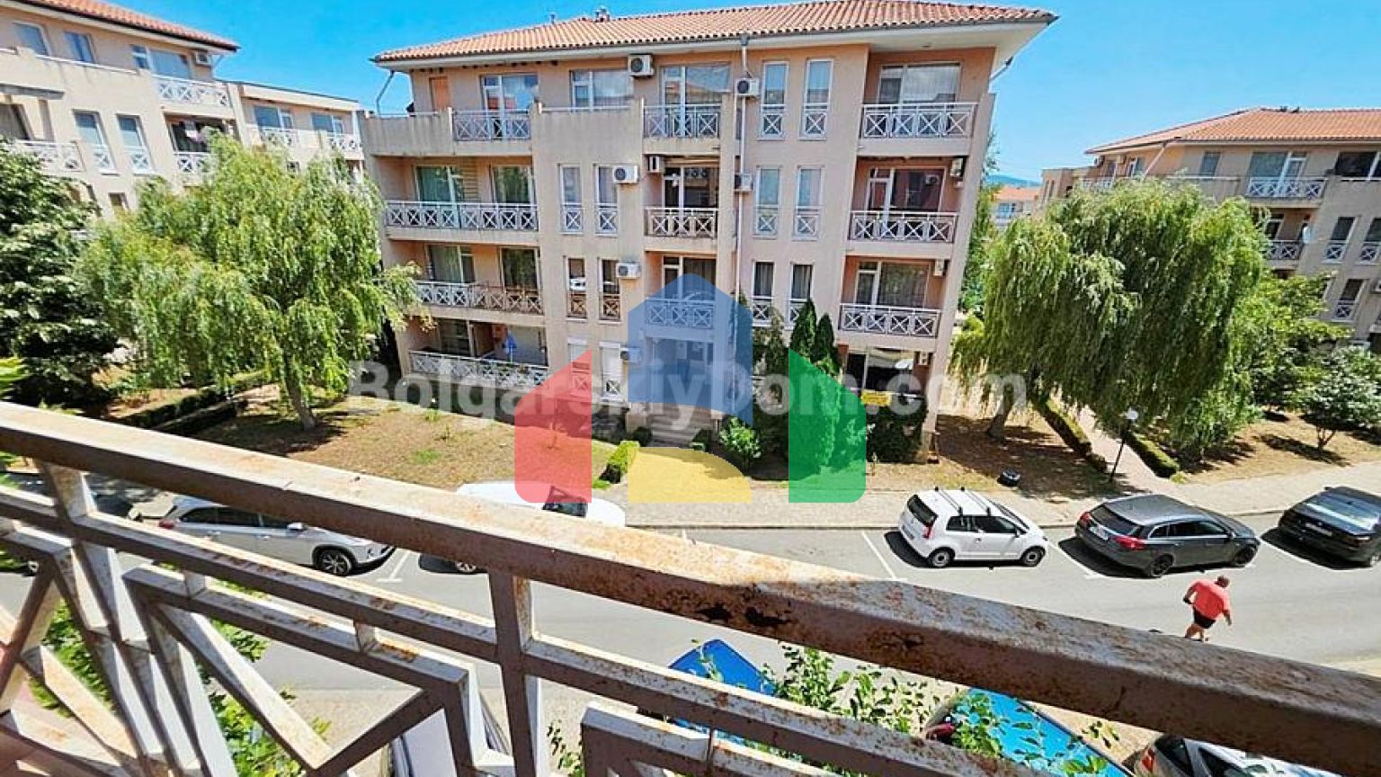 Двухкомнатная квартира в Санни Дей 6