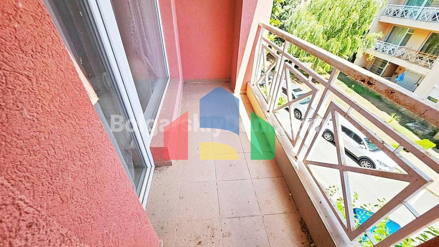 Двухкомнатная квартира в Санни Дей 6