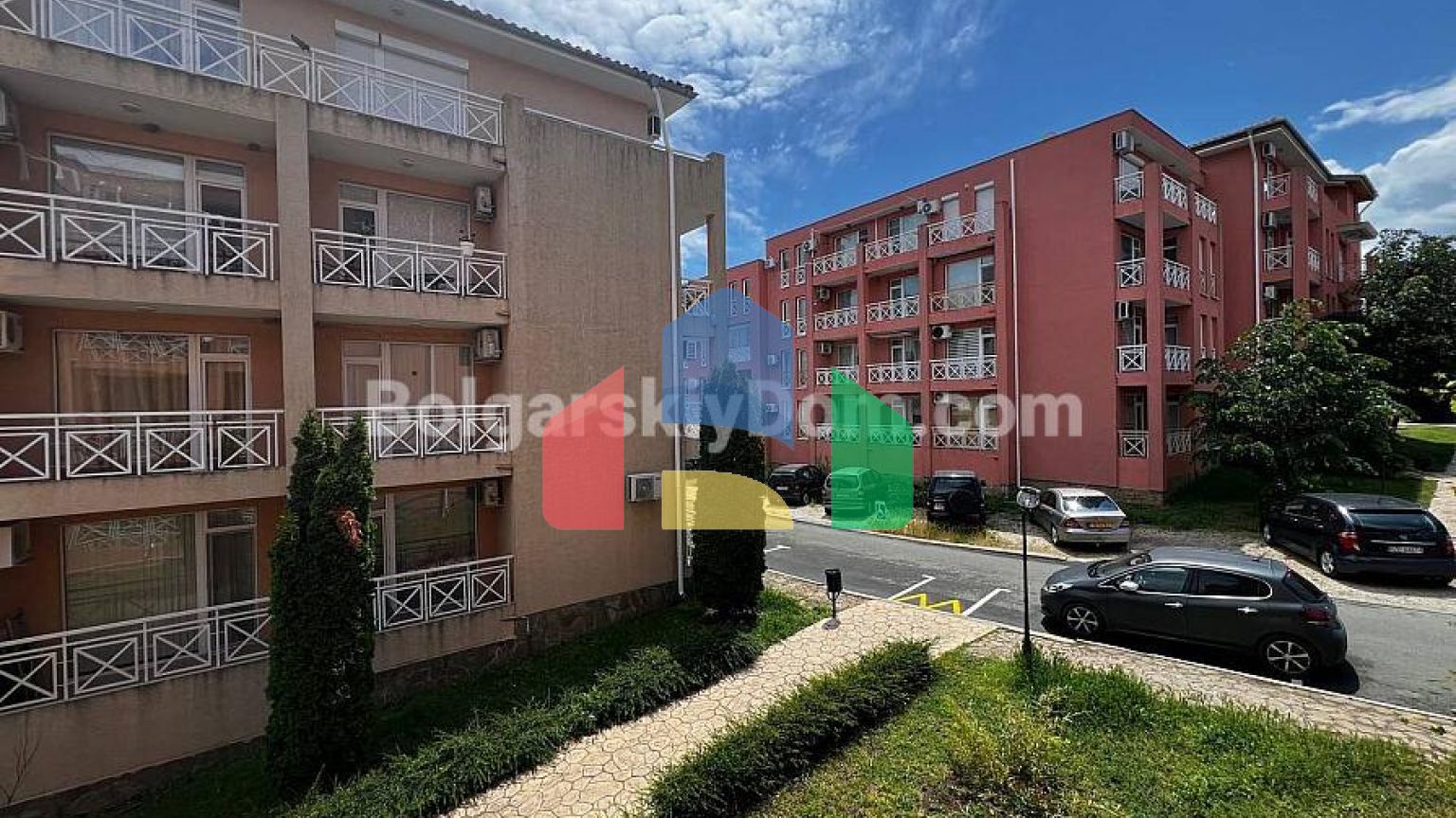 Квартира-студія в Санні Дей 6