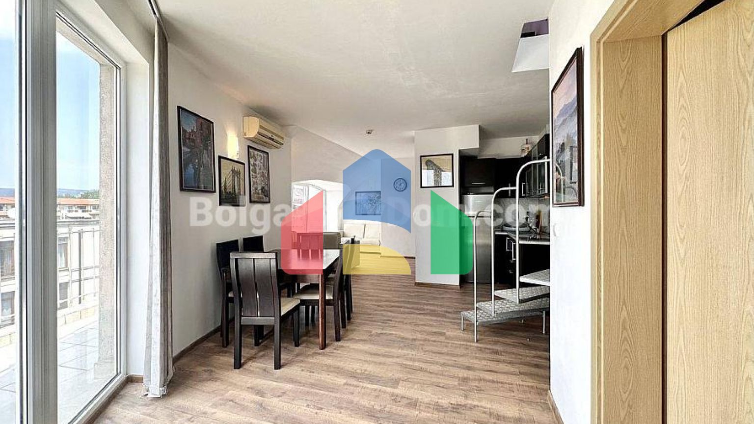 Трикімнатна квартира в Стелла Поляріс