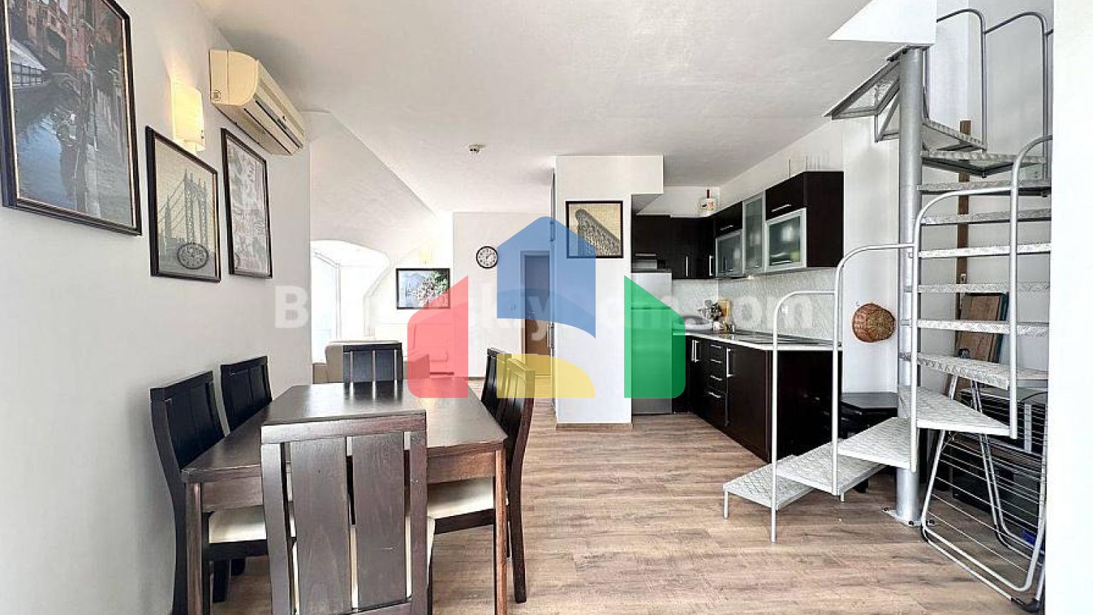 Трикімнатна квартира в Стелла Поляріс