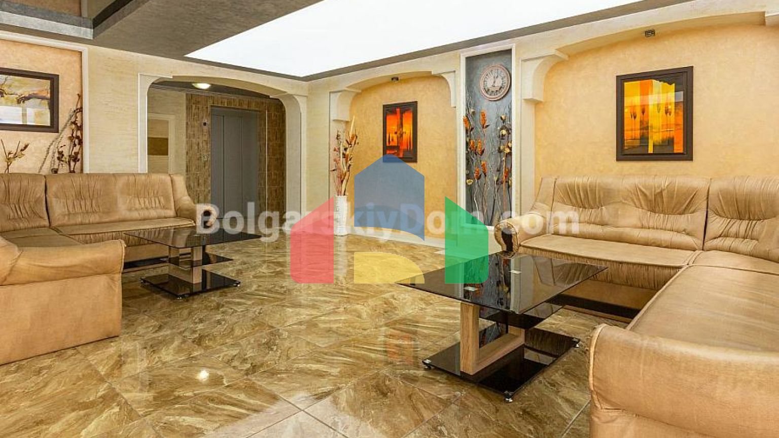 Трикімнатна квартира в Віп Зона