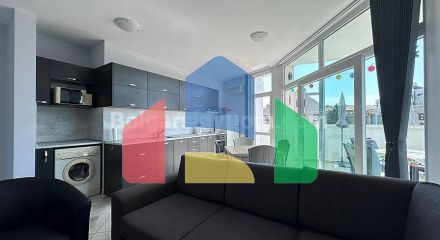 Трехкомнатная квартира в Пироп Сити