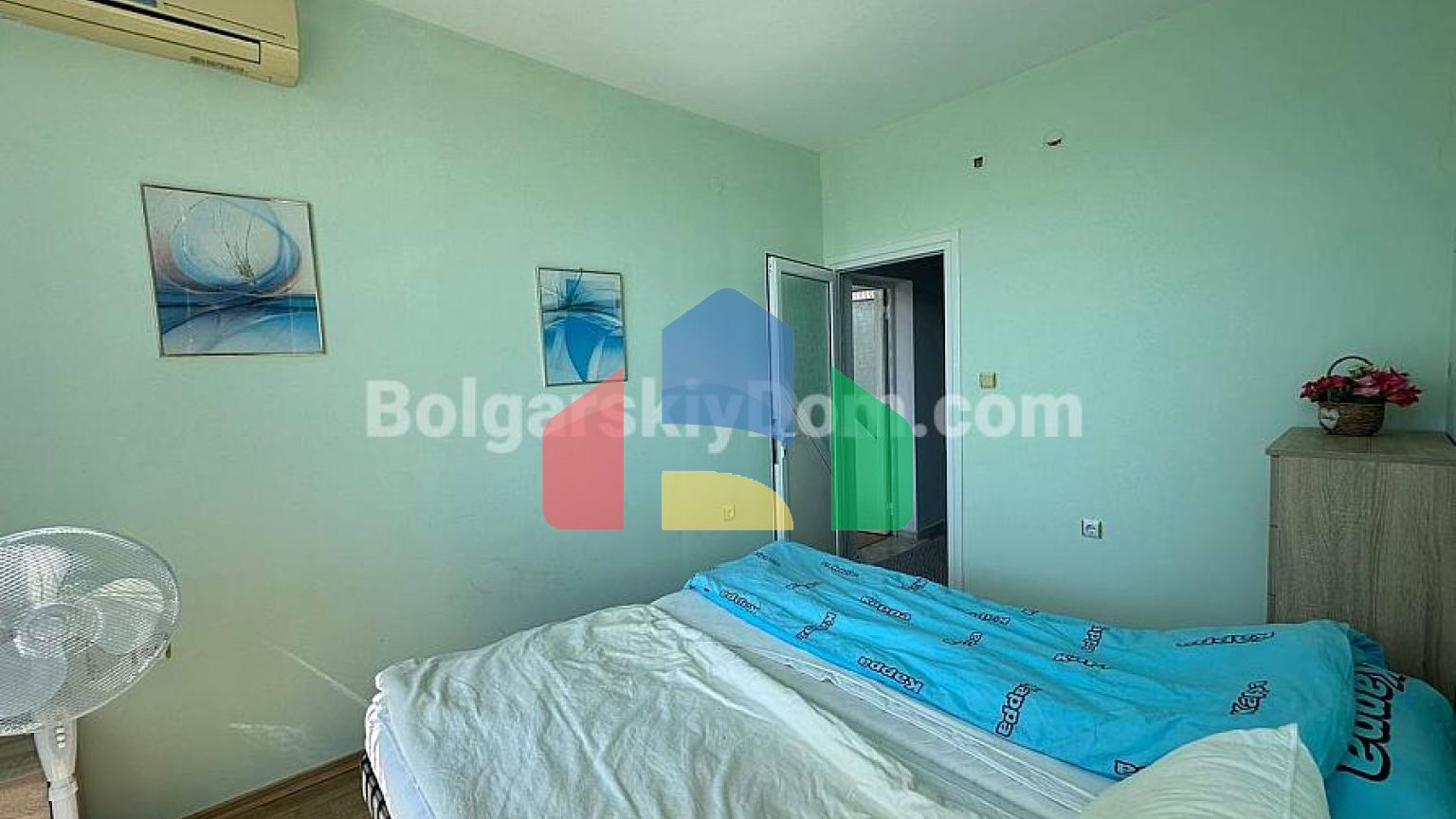 Трикімнатна квартира в Піроп Сіті