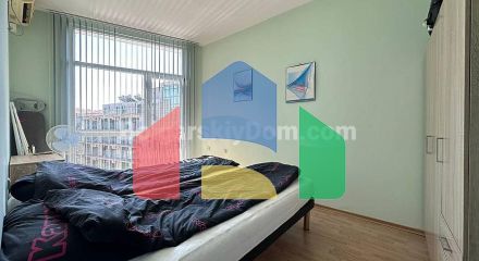 Трикімнатна квартира в Піроп Сіті