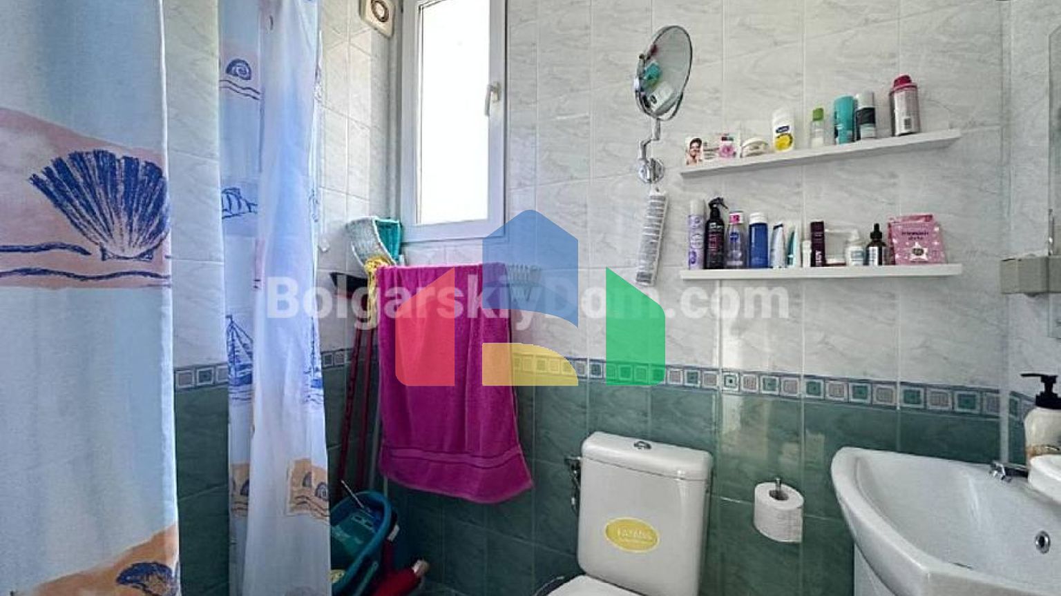 Трикімнатна квартира в Піроп Сіті