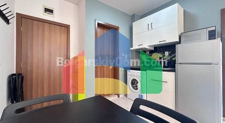 Двокімнатна квартира в Санні Дей 6