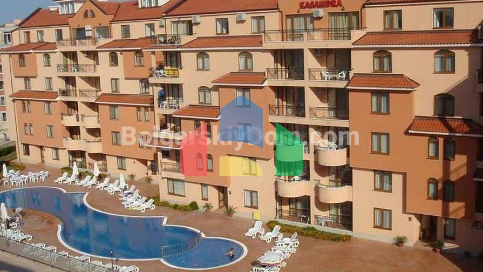 Квартира-студія в Кассандра