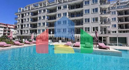 Двокімнатна квартира в Ж’адор Сікрет Гарденс