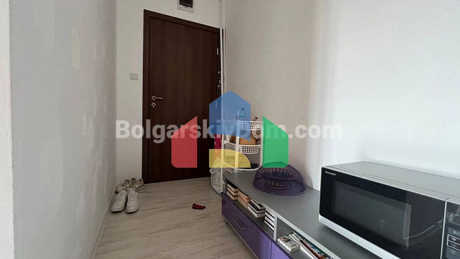 Двокімнатна квартира в Санні Дей 6