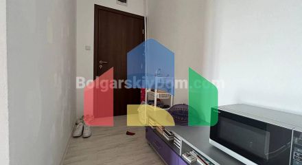 Двокімнатна квартира в Санні Дей 6