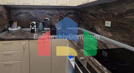 Мезонет у Віп Віжн