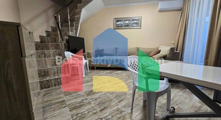 Мезонет у Віп Віжн