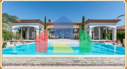 Вілла в Еден Парк