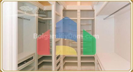 Вілла в Еден Парк