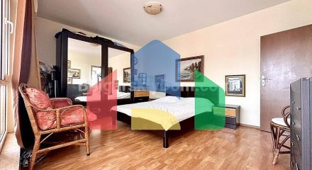 Two-bedroom apartment in Elite 4