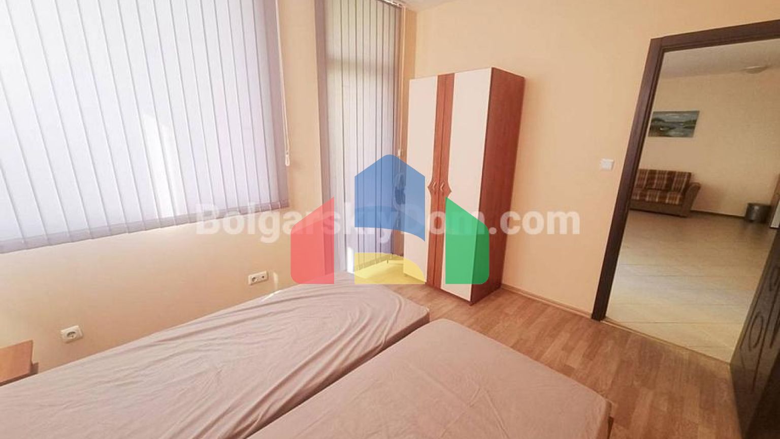 Трехкомнатная квартира в Балкан Бриз 1