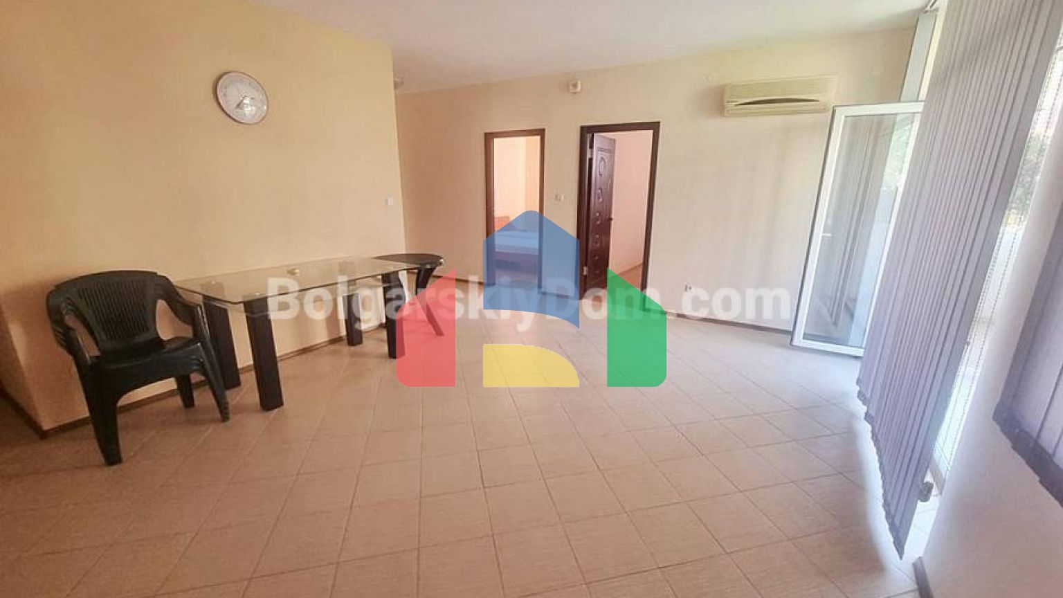 Трехкомнатная квартира в Балкан Бриз 1