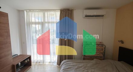 Трикімнатна квартира в Сан Вілладж