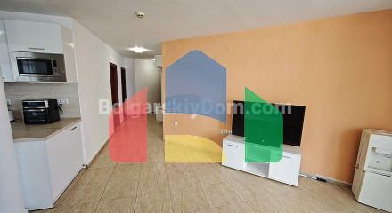 Трикімнатна квартира в Сан Вілладж