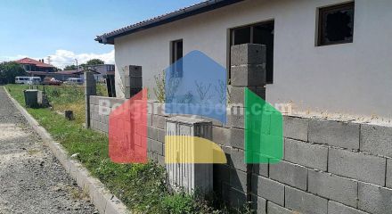 Будинки в Гориці