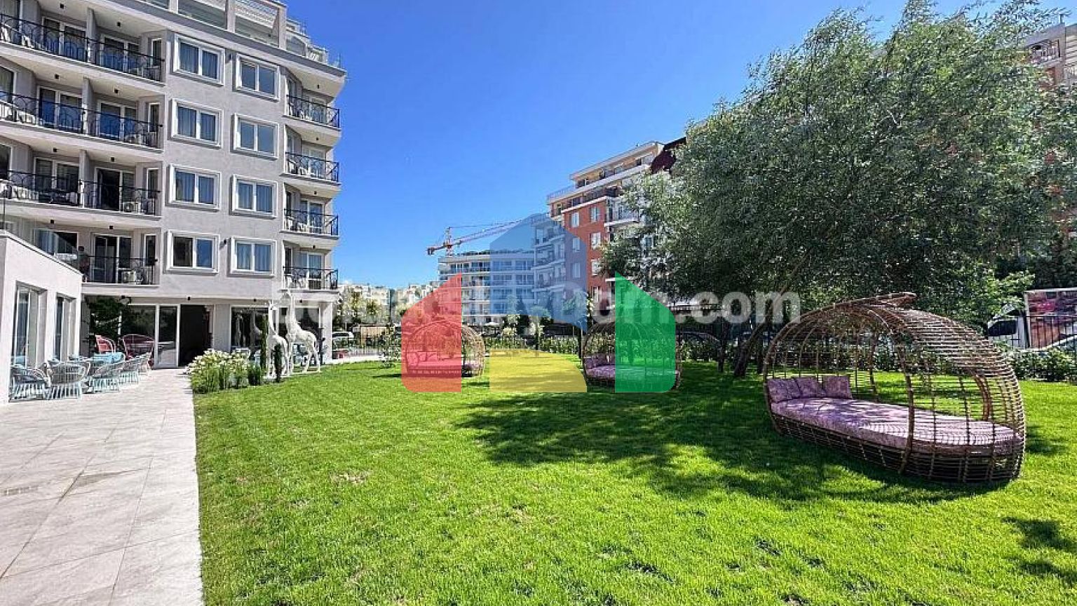 Двокімнатна квартира в Jador Secret Gardens