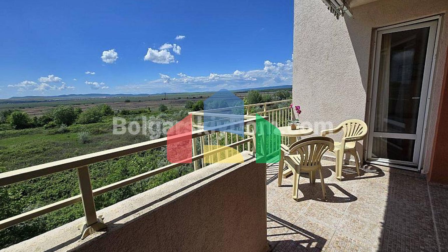 Двокімнатна квартира в Несебр Форт