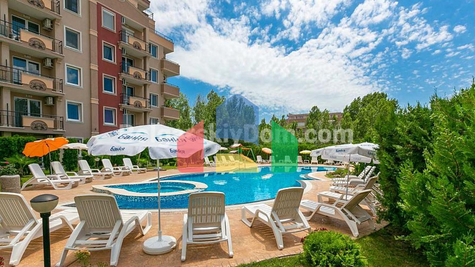 Чотирикімнатна квартира в Віп Зона