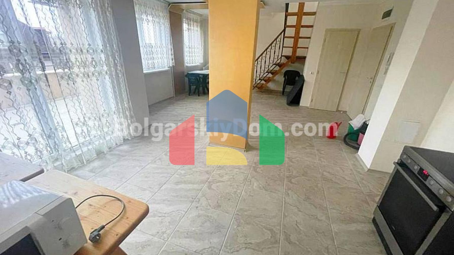 Чотирикімнатна квартира в Віп Зона