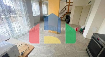 Чотирикімнатна квартира в Віп Зона