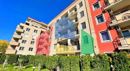 Чотирикімнатна квартира в Віп Зона