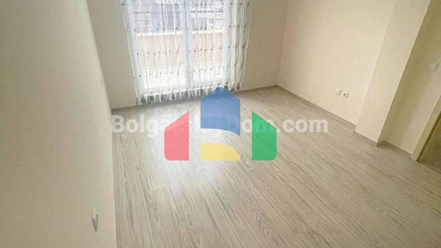 Чотирикімнатна квартира в Віп Зона