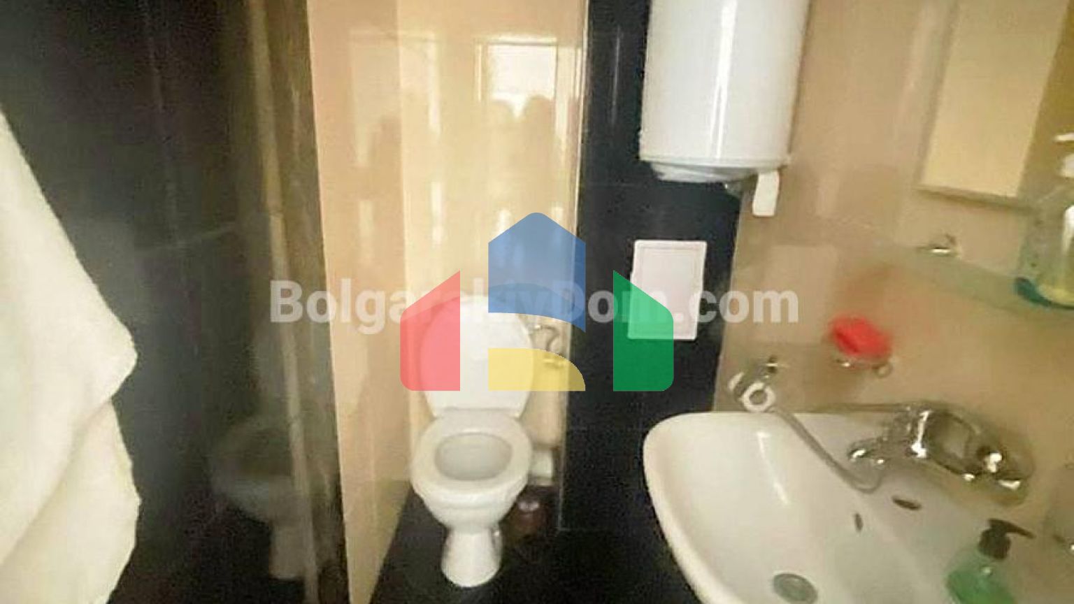 Чотирикімнатна квартира в Віп Зона