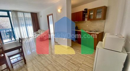 Просторная двухкомнатная квартира в Колизей