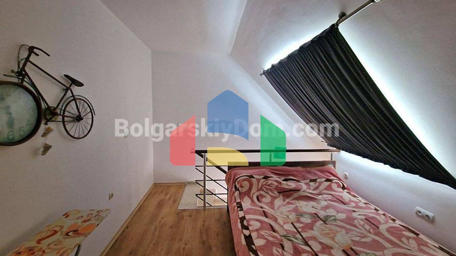 Трехкомнатная квартира в Си Даймонд