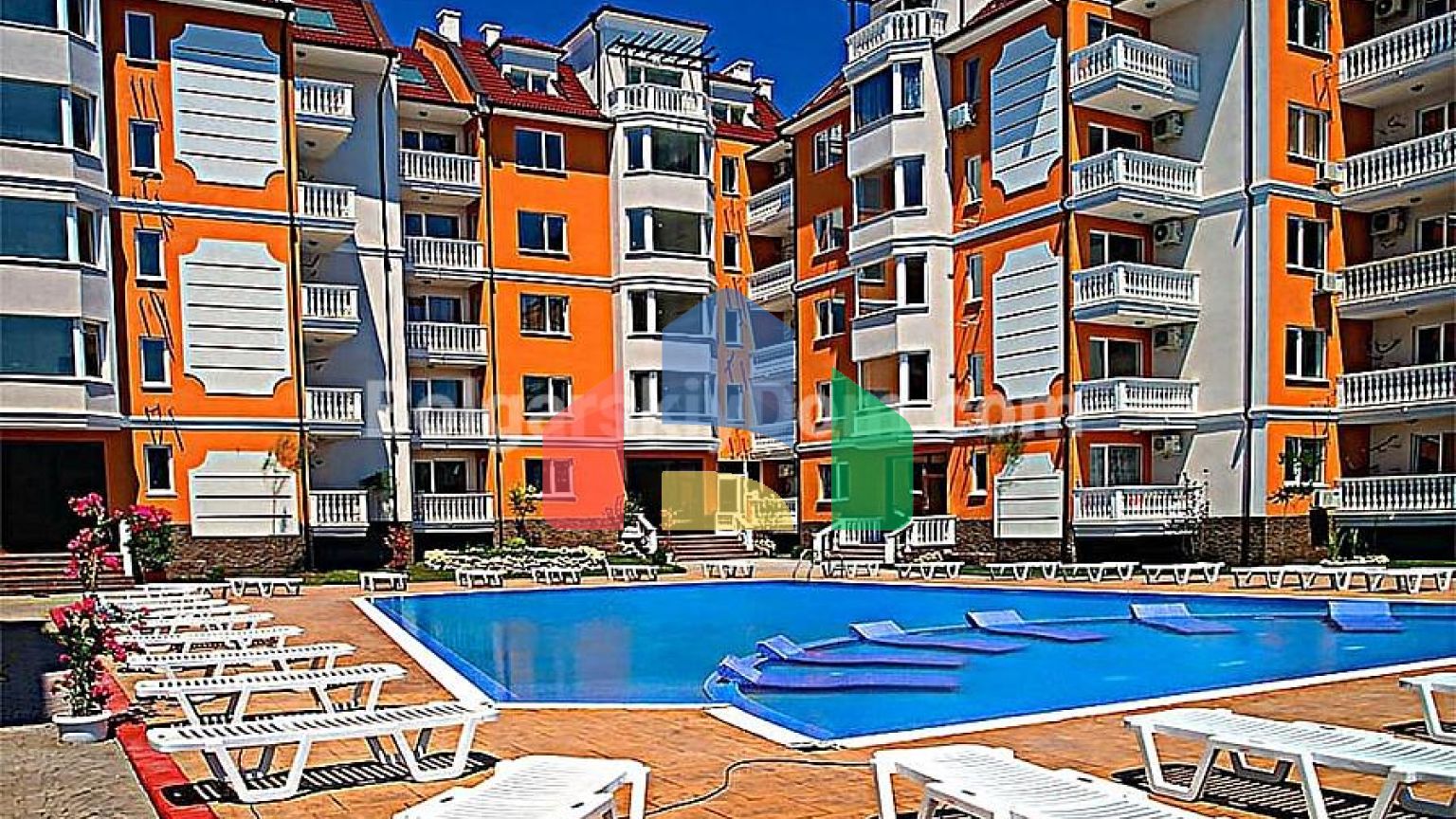 Трехкомнатная квартира в Си Даймонд