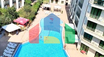 Трикімнатна квартира в Амадеус Люкс