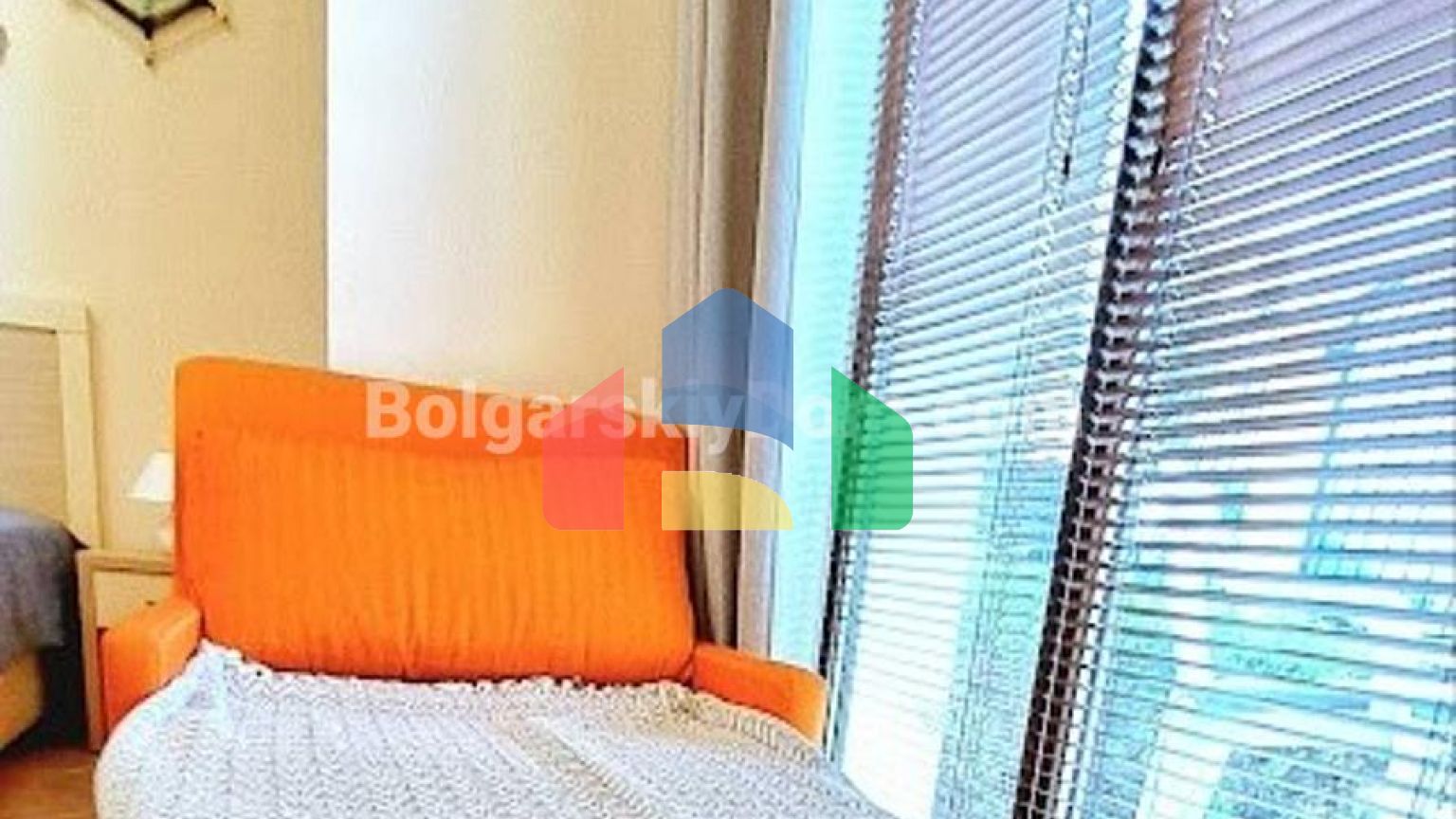 Квартира-студія в Royal Sun