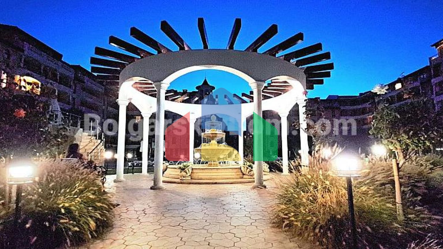 Квартира-студія в Royal Sun