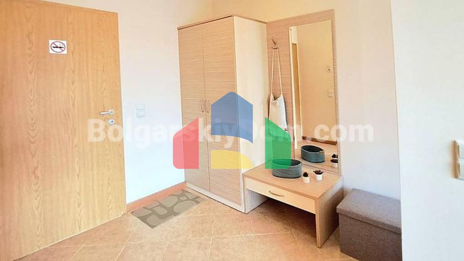 Квартира-студія в Royal Sun