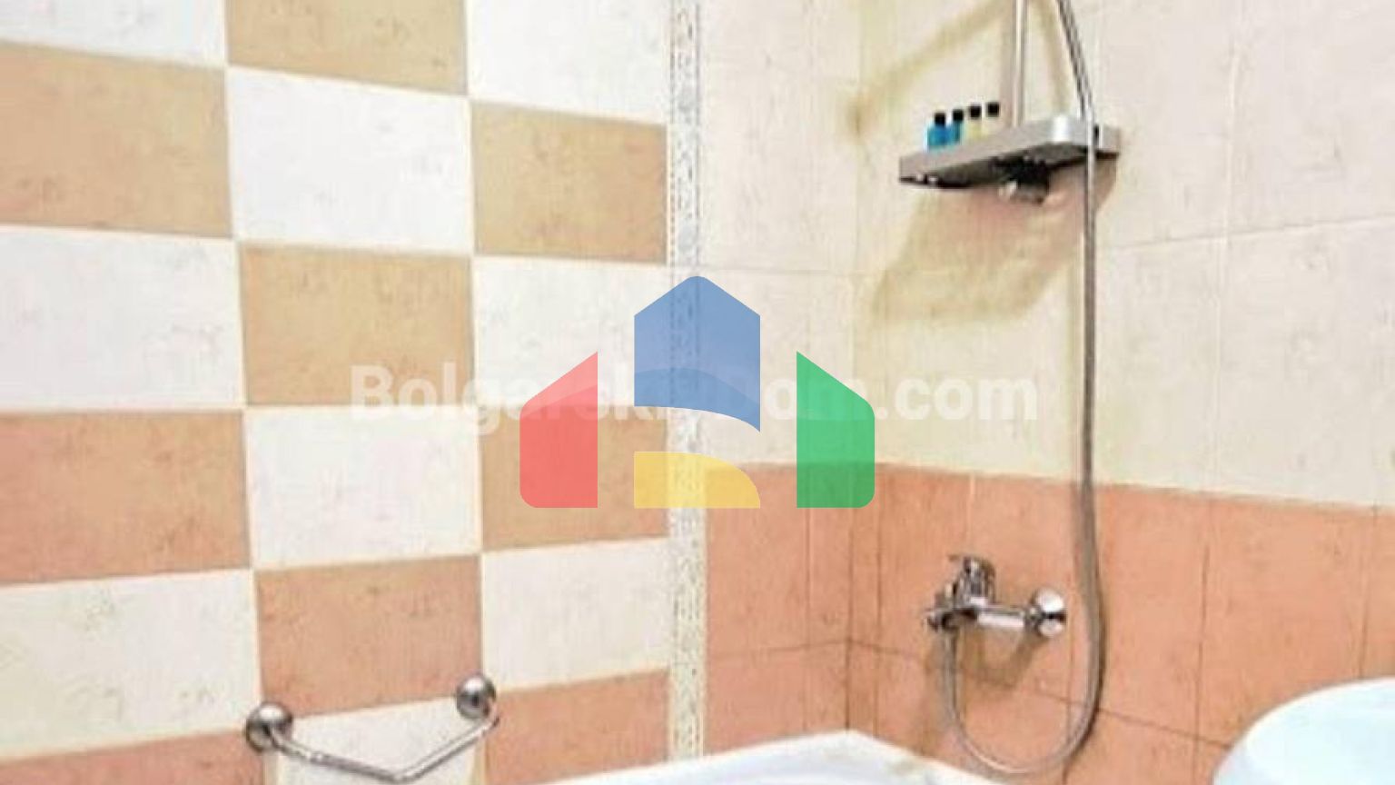 Квартира-студія в Royal Sun