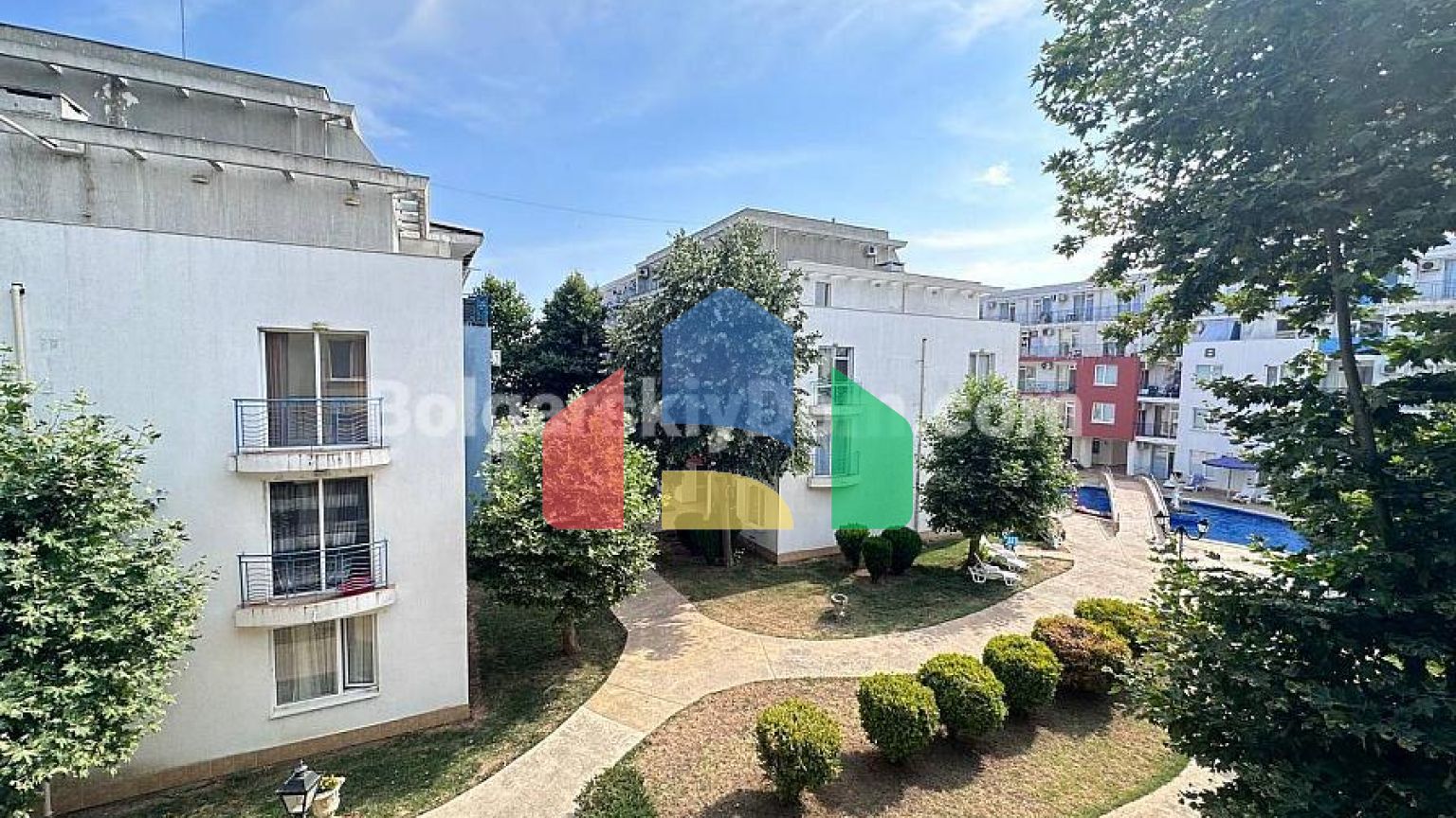 Квартира-студія в Санні Дей 3